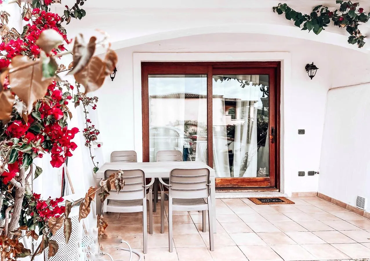 Holiday home Casa Vacanze Il Ciclamino Olbia